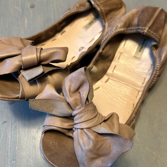 Miu Miu Ballerina open toe flats 💕 - Picture 1 of 10